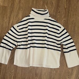 GAP cream and navy Striped Turtleneck Sweater